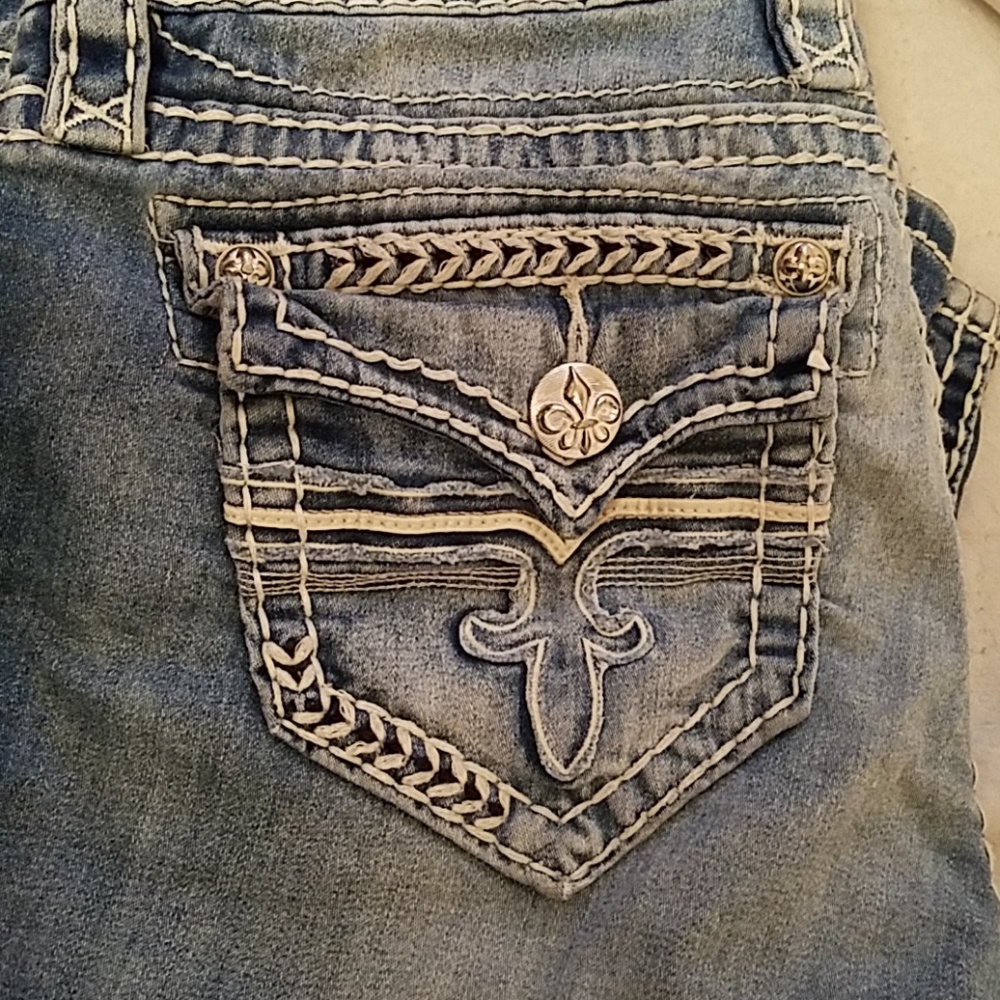27×31 Rock Revival Jeans